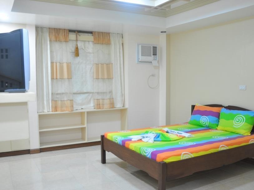 Apartelle De Francesca Puerto Galera Dış mekan fotoğraf