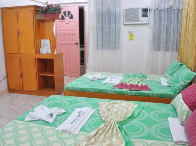 Apartelle De Francesca Puerto Galera Dış mekan fotoğraf